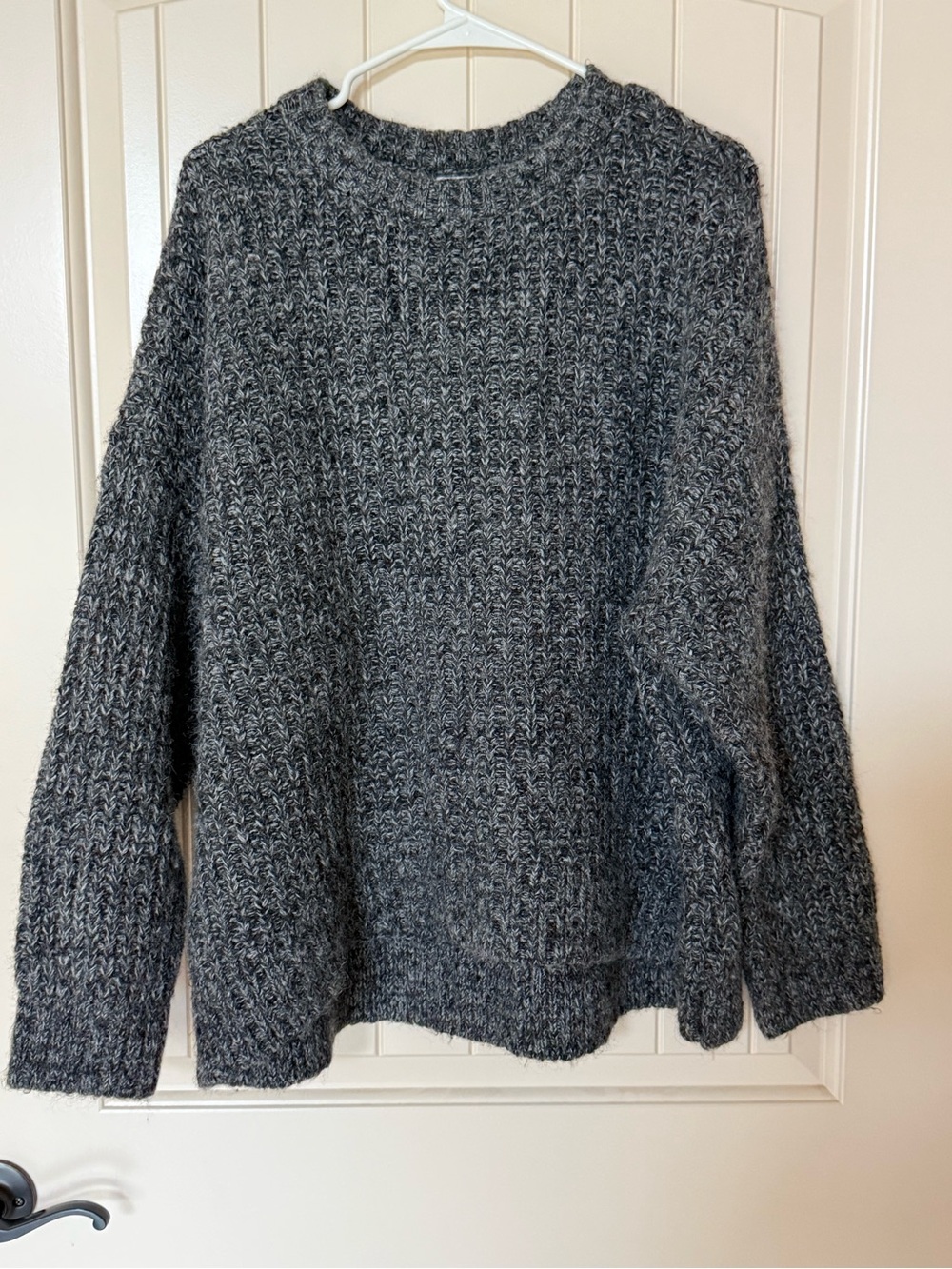 Old Navy Cozy Chunky Knit Crewneck Sweater - Charcoal Gray - XXL